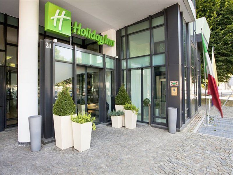 Holiday Inn Turin Corso Francia, An Ihg Hotel Екстер'єр фото